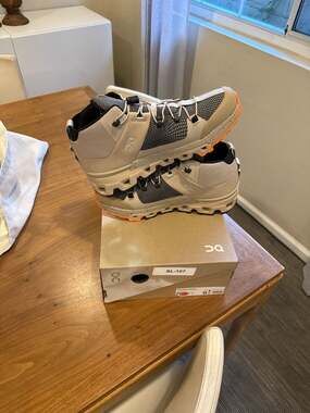 On Running Cloudtrax Sensa Women's Hiking Boots Sand/Flame Size 9